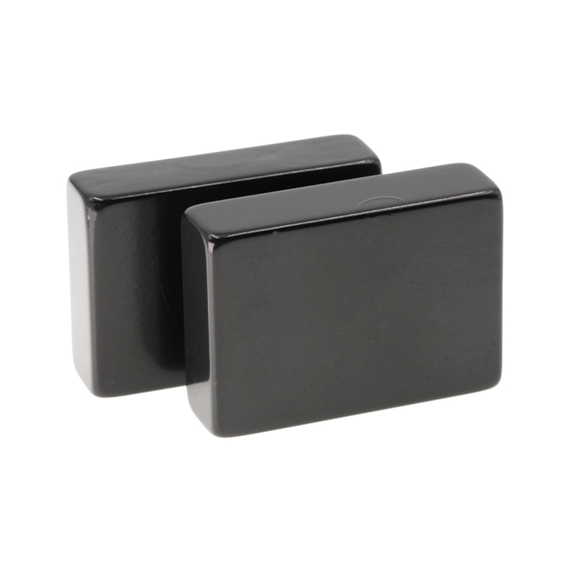 স্থায়ী চুম্বক ব্লক 8